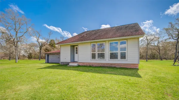 $699,000 | 3063 Cr-580, West Columbia, TX 77486