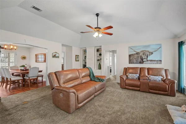 $699,000 | 3063 Cr-580, West Columbia, TX 77486