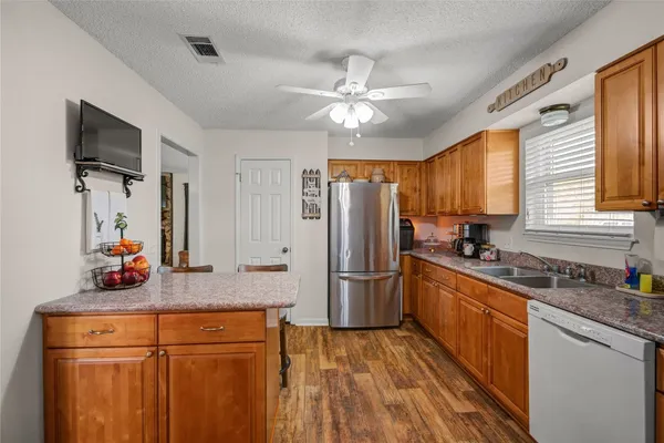 $699,000 | 3063 Cr-580, West Columbia, TX 77486