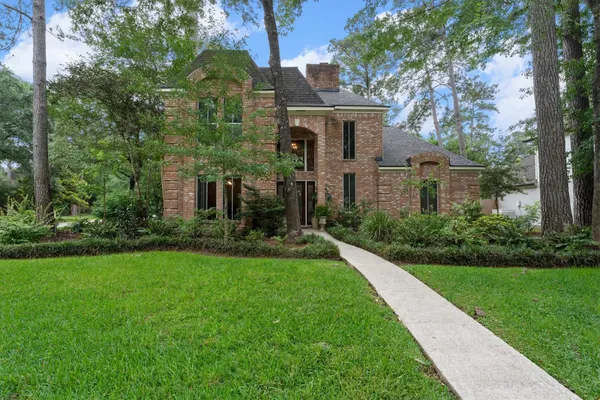 $700,000 | 23 Tanager Trail, The Woodlands, TX 77381