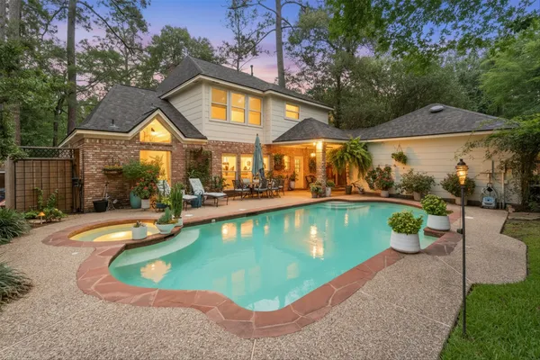 $700,000 | 23 Tanager Trail, The Woodlands, TX 77381