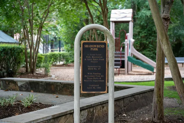 $700,000 | 23 Tanager Trail, The Woodlands, TX 77381
