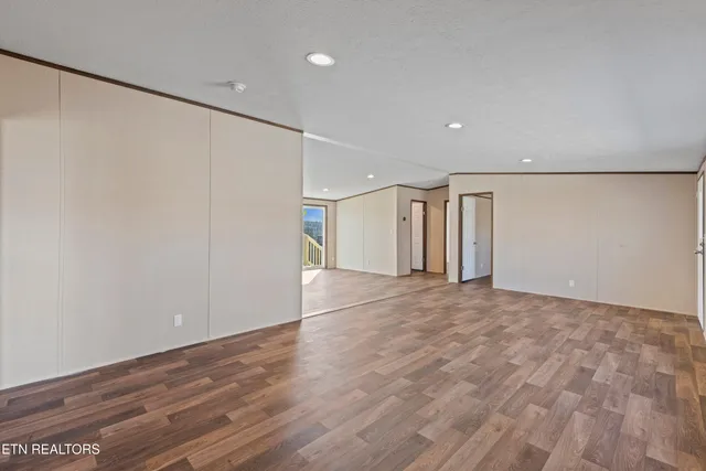 $229,900 | 911 Summer Street, Loudon, TN 37774