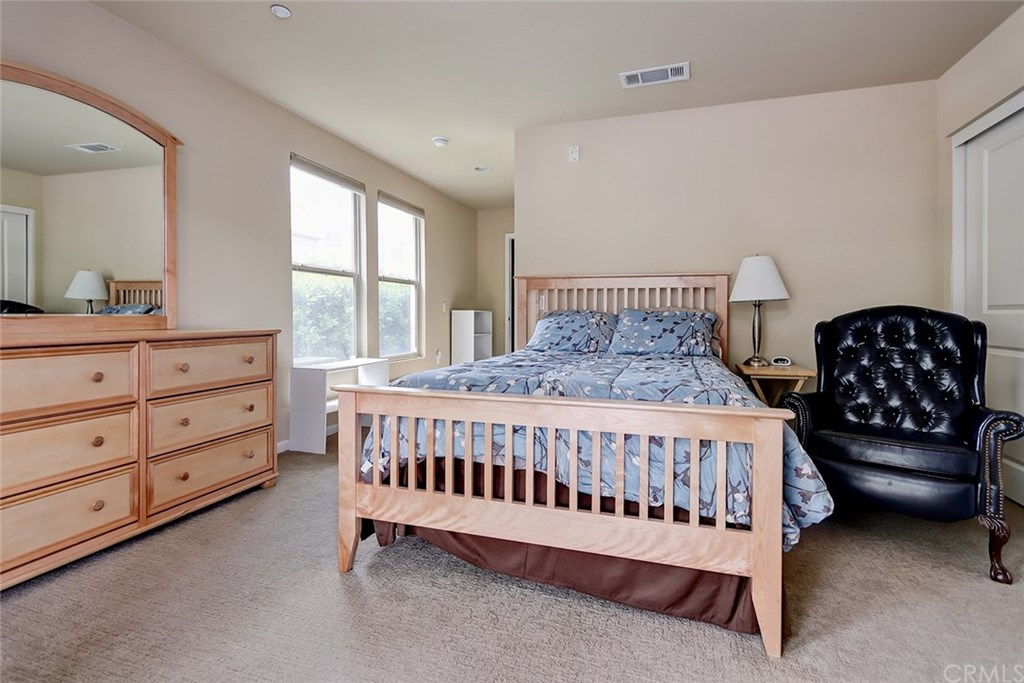 5429 Strand, Unit 101 Hawthorne, CA 90250 - Photo 13 of 24