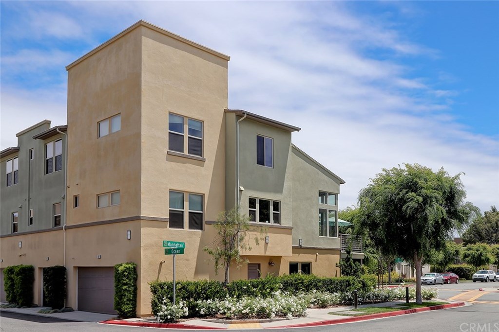 5429 Strand, Unit 101 Hawthorne, CA 90250 - Photo 23 of 24