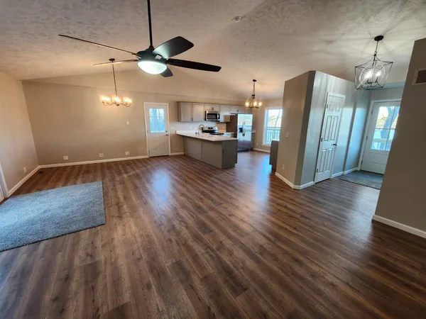 $389,900 | 16027 Highway 156, Patriot, IN 47038