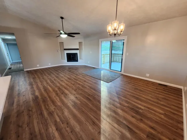 $389,900 | 16027 Highway 156, Patriot, IN 47038