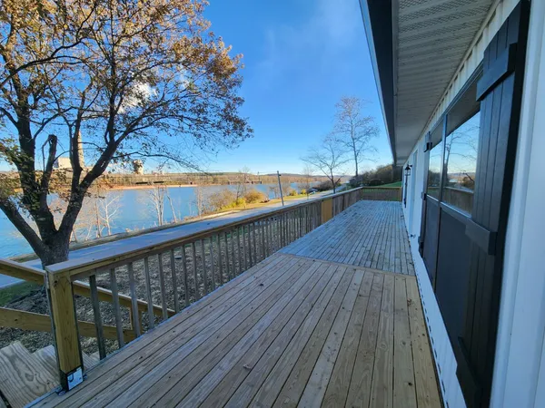 $389,900 | 16027 Highway 156, Patriot, IN 47038