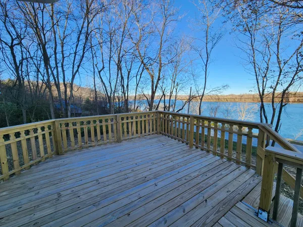 $389,900 | 16027 Highway 156, Patriot, IN 47038