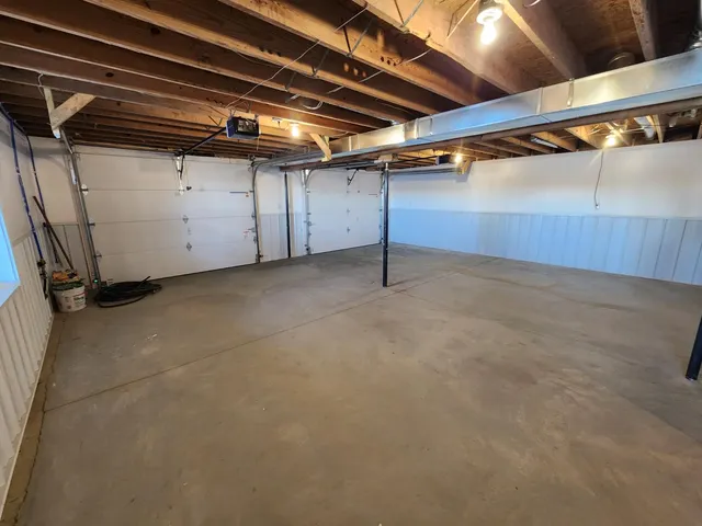 $389,900 | 16027 Highway 156, Patriot, IN 47038