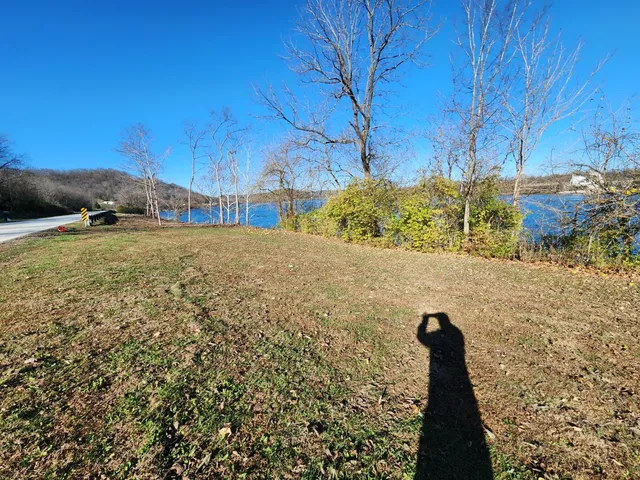 $389,900 | 16027 Highway 156, Patriot, IN 47038