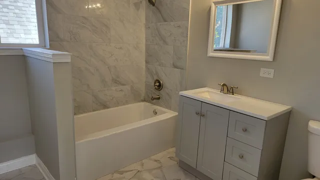 $295,000 | 7712 South Evans Avenue, Chicago, IL 60619