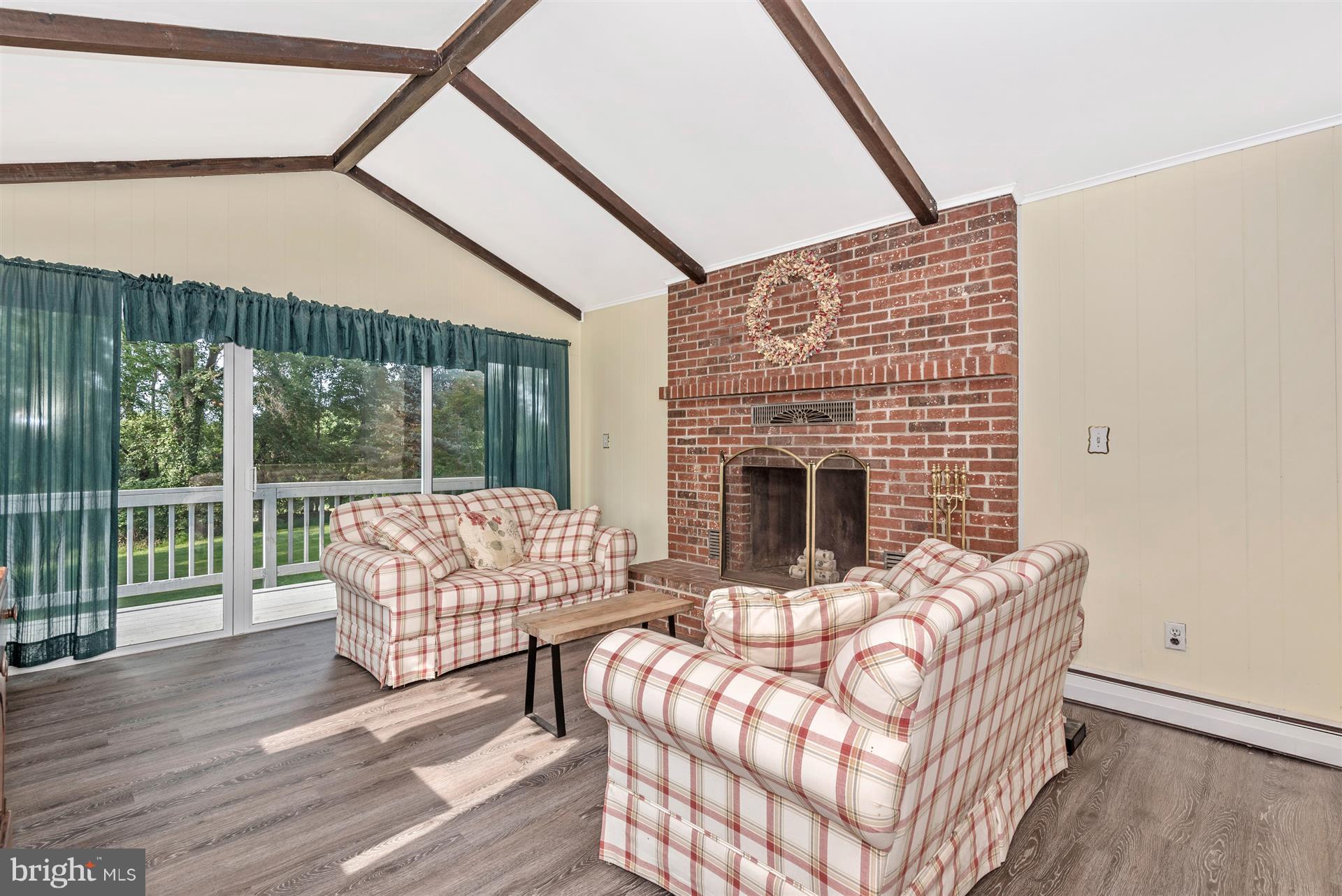7829 Rocky Road Gaithersburg, MD 20882 - Photo 6 of 32 Family Room