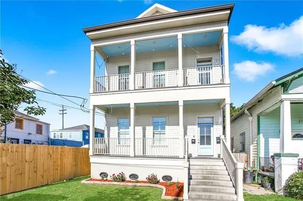 $399,000 | 2514 Valence Street, Unit 2514, New Orleans, LA 70115