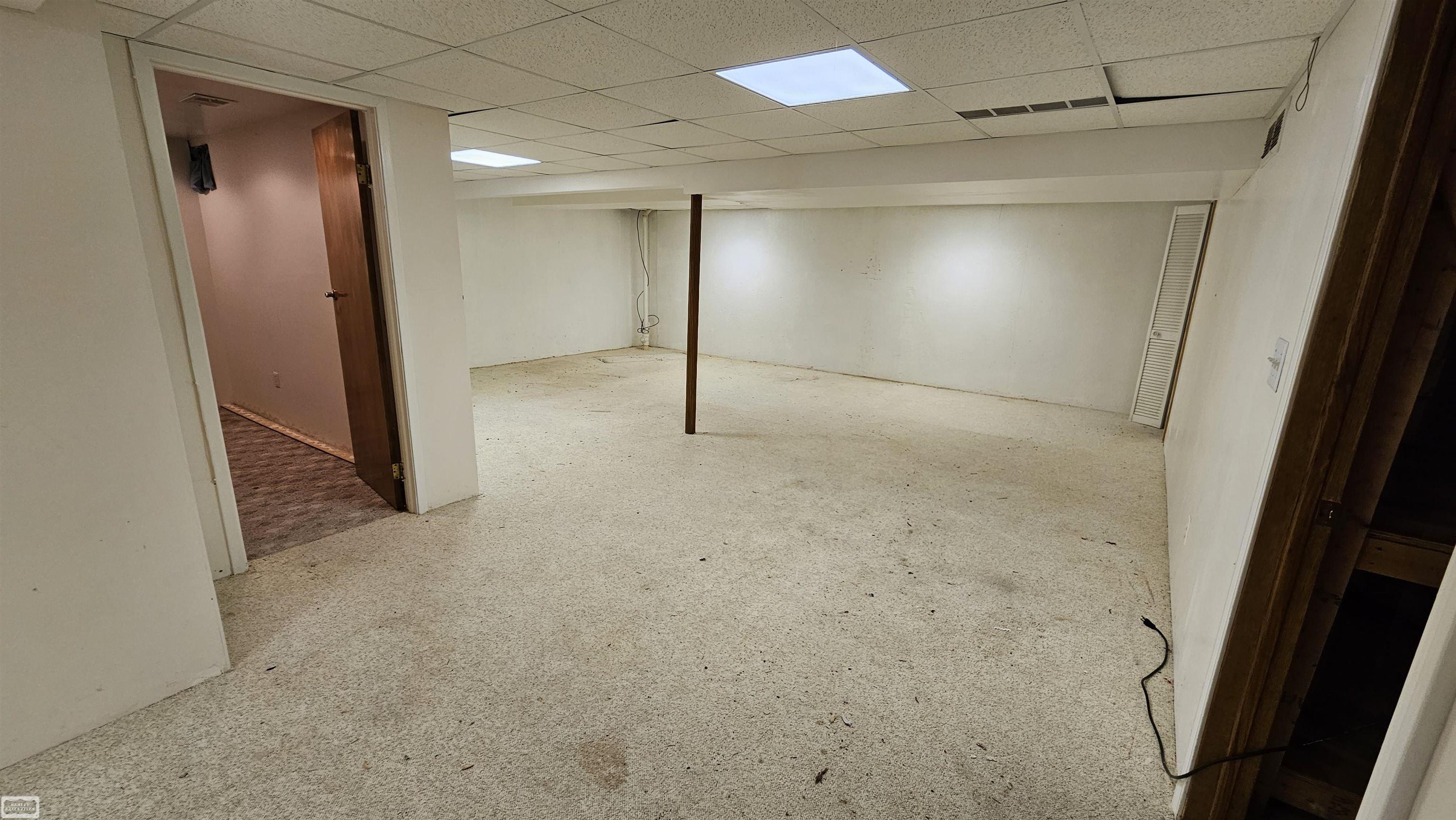 8744 Phoenix Court Warren, MI 48093 - Photo 17 of 21
