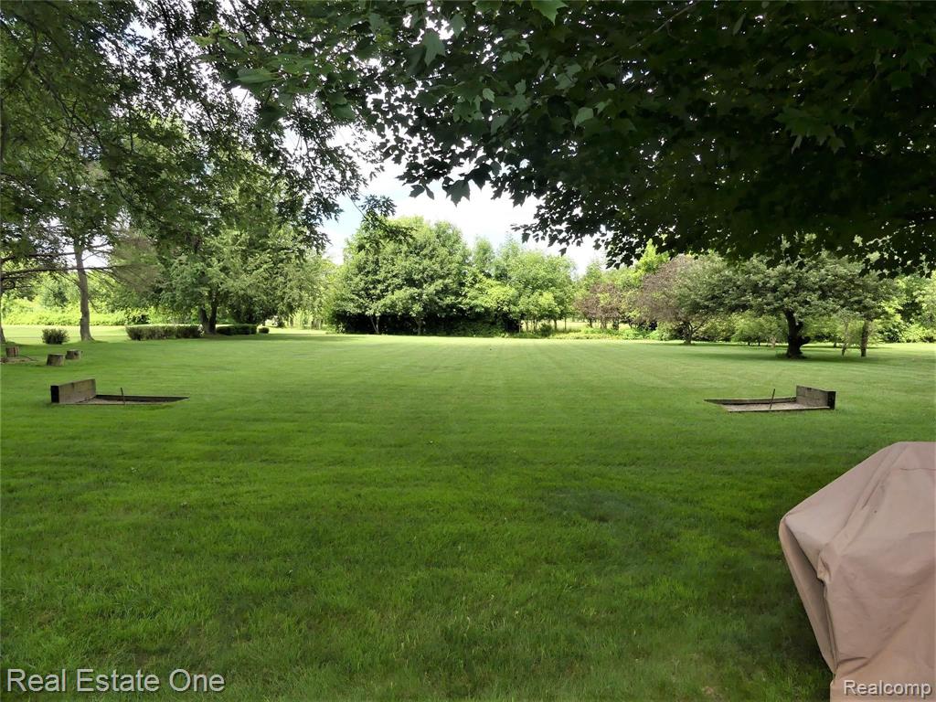 20390 Inkster Road Romulus, MI 48174 - Photo 13 of 49