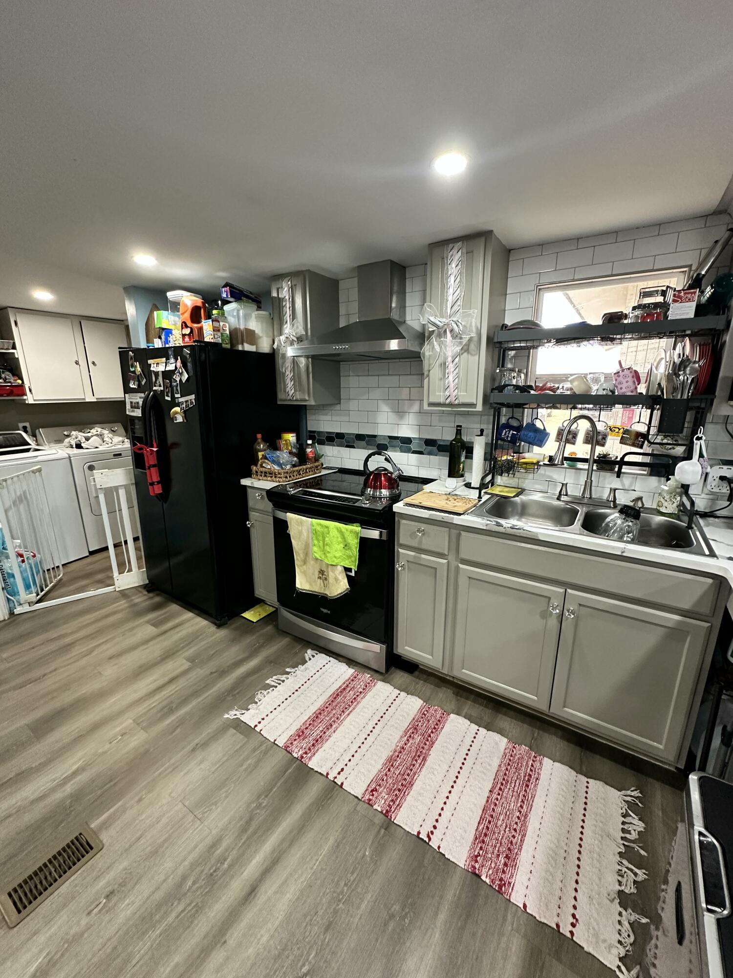 6995 Arthur Gayle Road Wedgefield, SC 29168 - Photo 2 of 59 IMG_8358