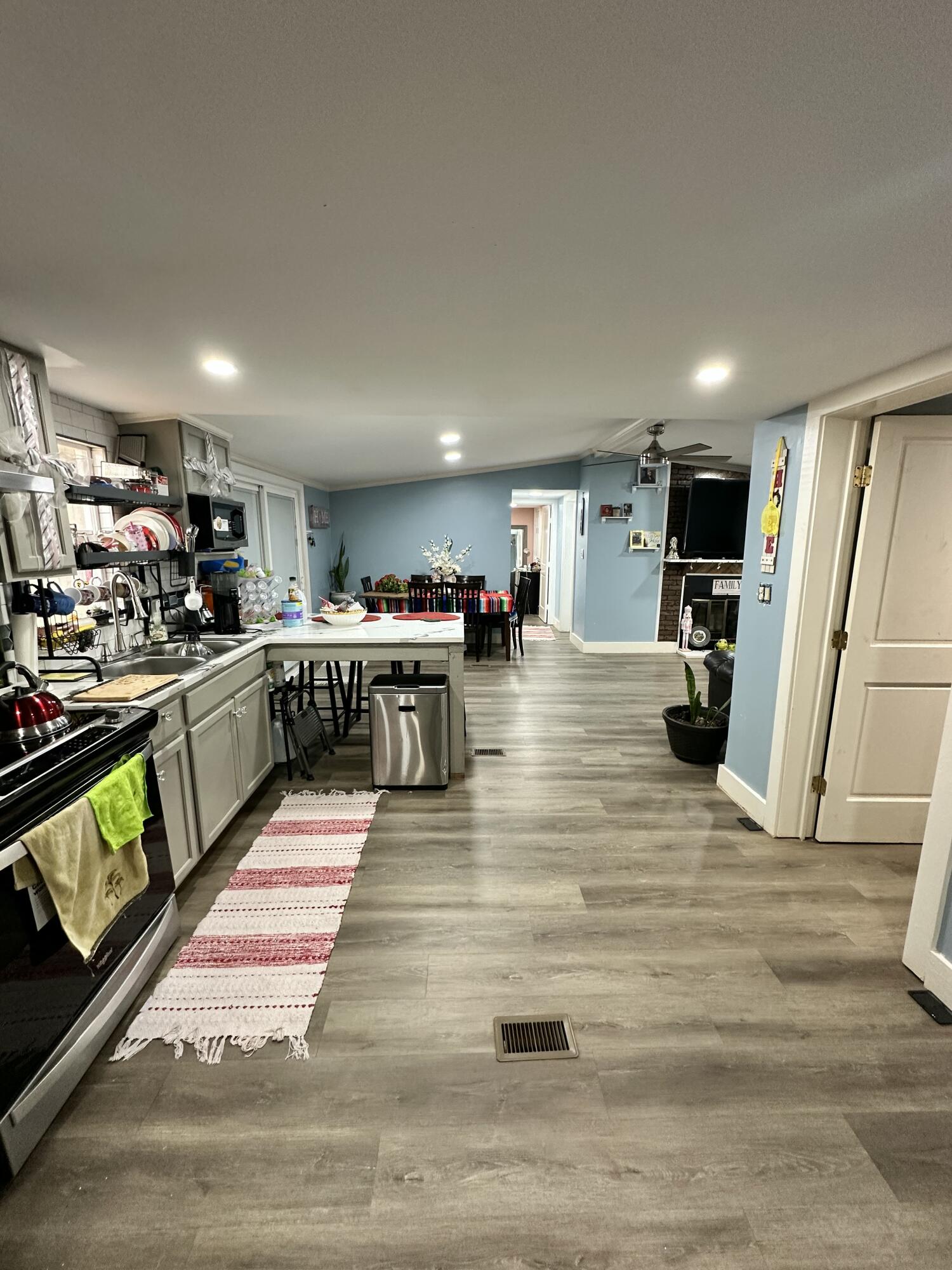 6995 Arthur Gayle Road Wedgefield, SC 29168 - Photo 3 of 59 IMG_8359