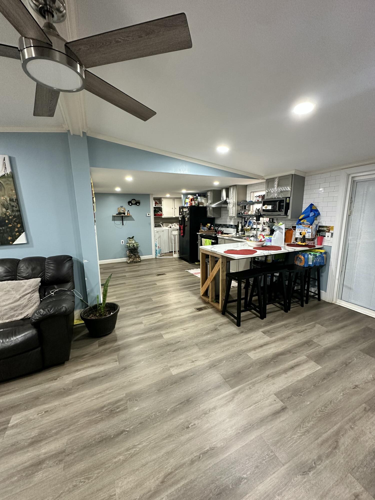 6995 Arthur Gayle Road Wedgefield, SC 29168 - Photo 4 of 59 IMG_8353