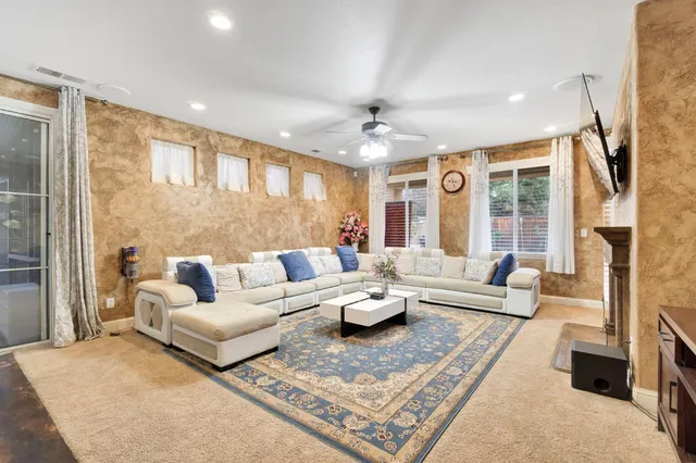 $850,000 | 2524 East Granada Avenue, Fresno, CA 93720