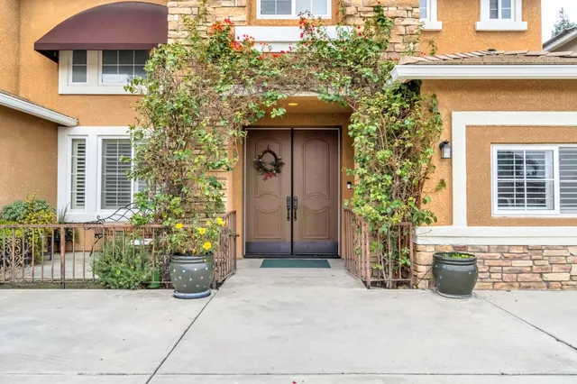 $850,000 | 2524 East Granada Avenue, Fresno, CA 93720