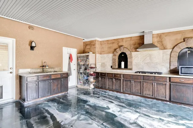 $850,000 | 2524 East Granada Avenue, Fresno, CA 93720