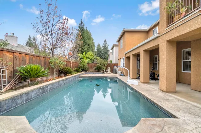 $850,000 | 2524 East Granada Avenue, Fresno, CA 93720