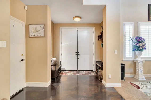 $850,000 | 2524 East Granada Avenue, Fresno, CA 93720