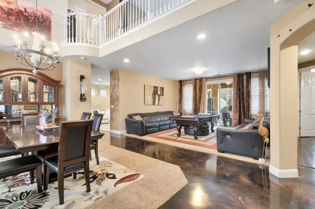 $850,000 | 2524 East Granada Avenue, Fresno, CA 93720