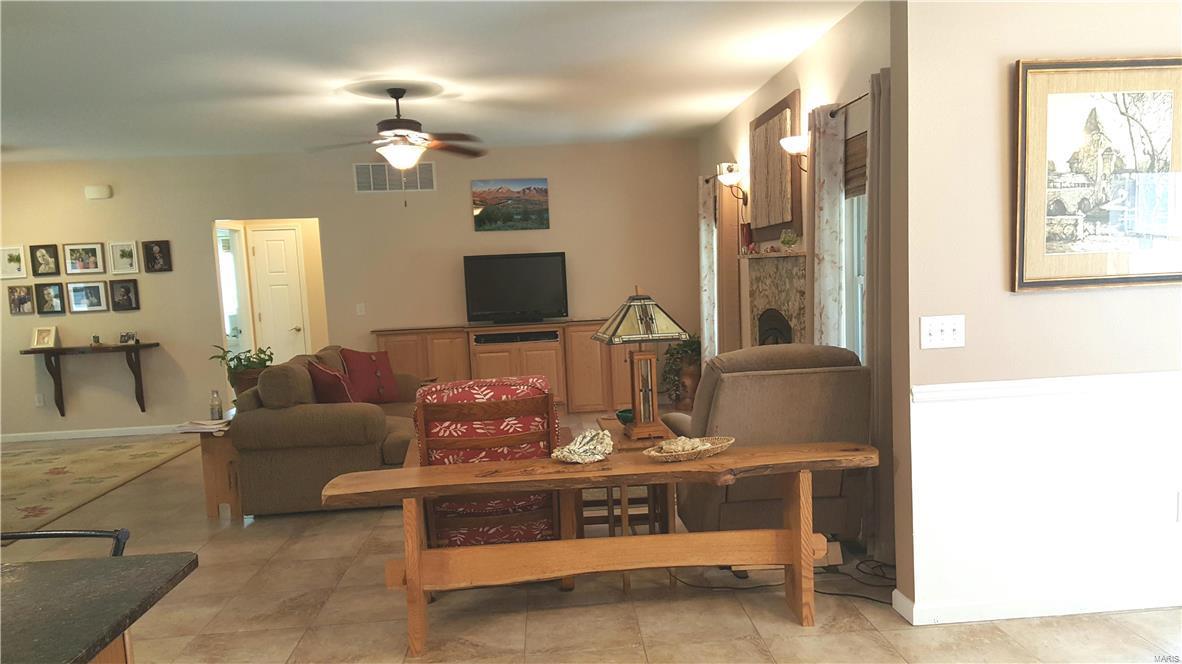 4533 Hill Road Highland, IL 62249 - Photo 13 of 44