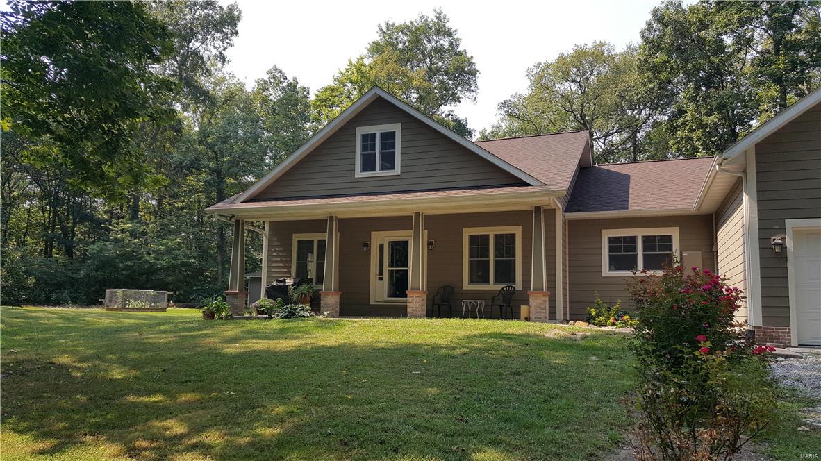 4533 Hill Road Highland, IL 62249 - Photo 3 of 44