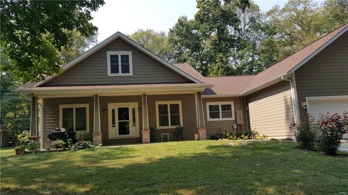 4533 Hill Road Highland, IL 62249 - Photo 4 of 44
