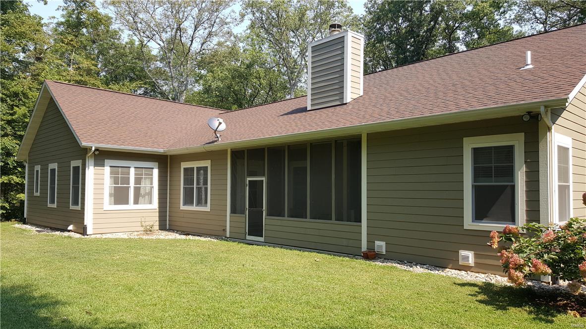 4533 Hill Road Highland, IL 62249 - Photo 8 of 44