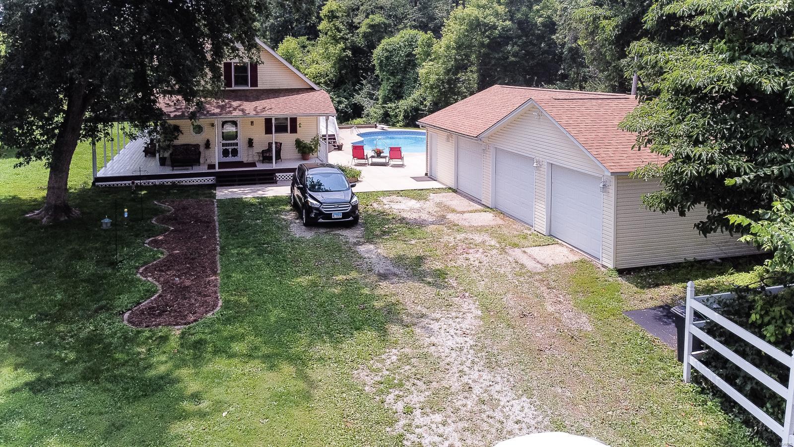18857 Powerline Road Grafton, IL 62037 - Photo 13 of 75