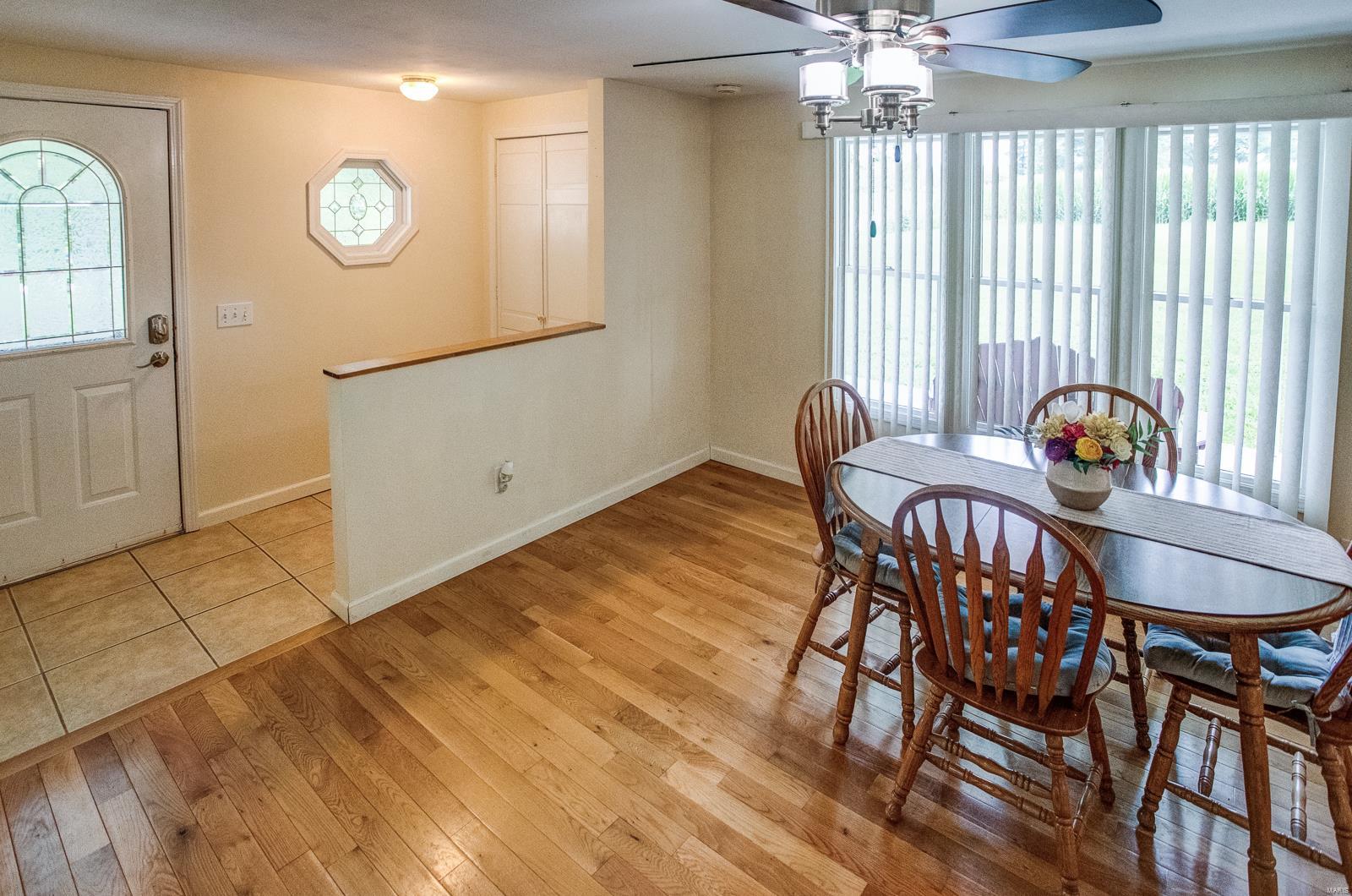 18857 Powerline Road Grafton, IL 62037 - Photo 27 of 75