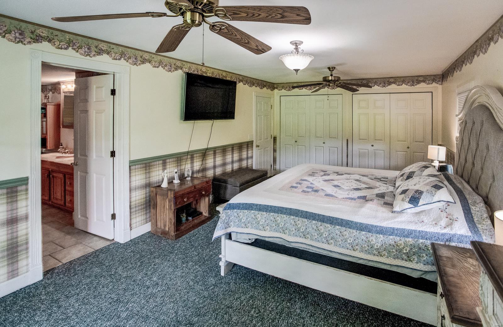 18857 Powerline Road Grafton, IL 62037 - Photo 41 of 75