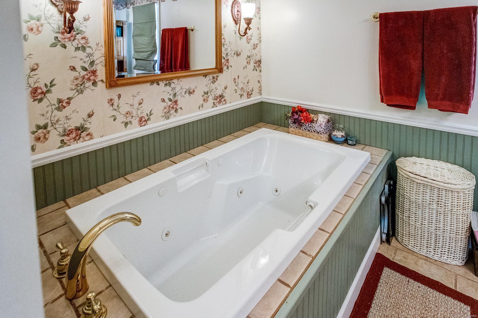 18857 Powerline Road Grafton, IL 62037 - Photo 45 of 75