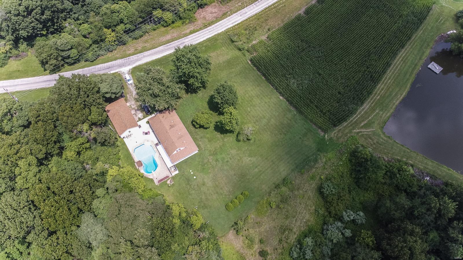 18857 Powerline Road Grafton, IL 62037 - Photo 6 of 75