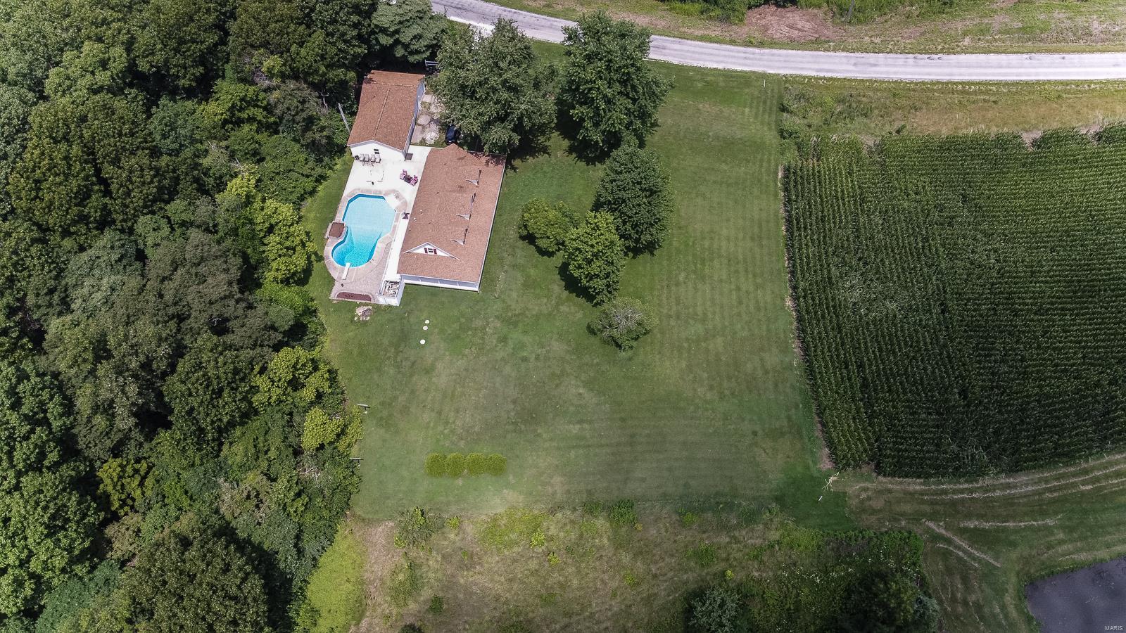 18857 Powerline Road Grafton, IL 62037 - Photo 7 of 75