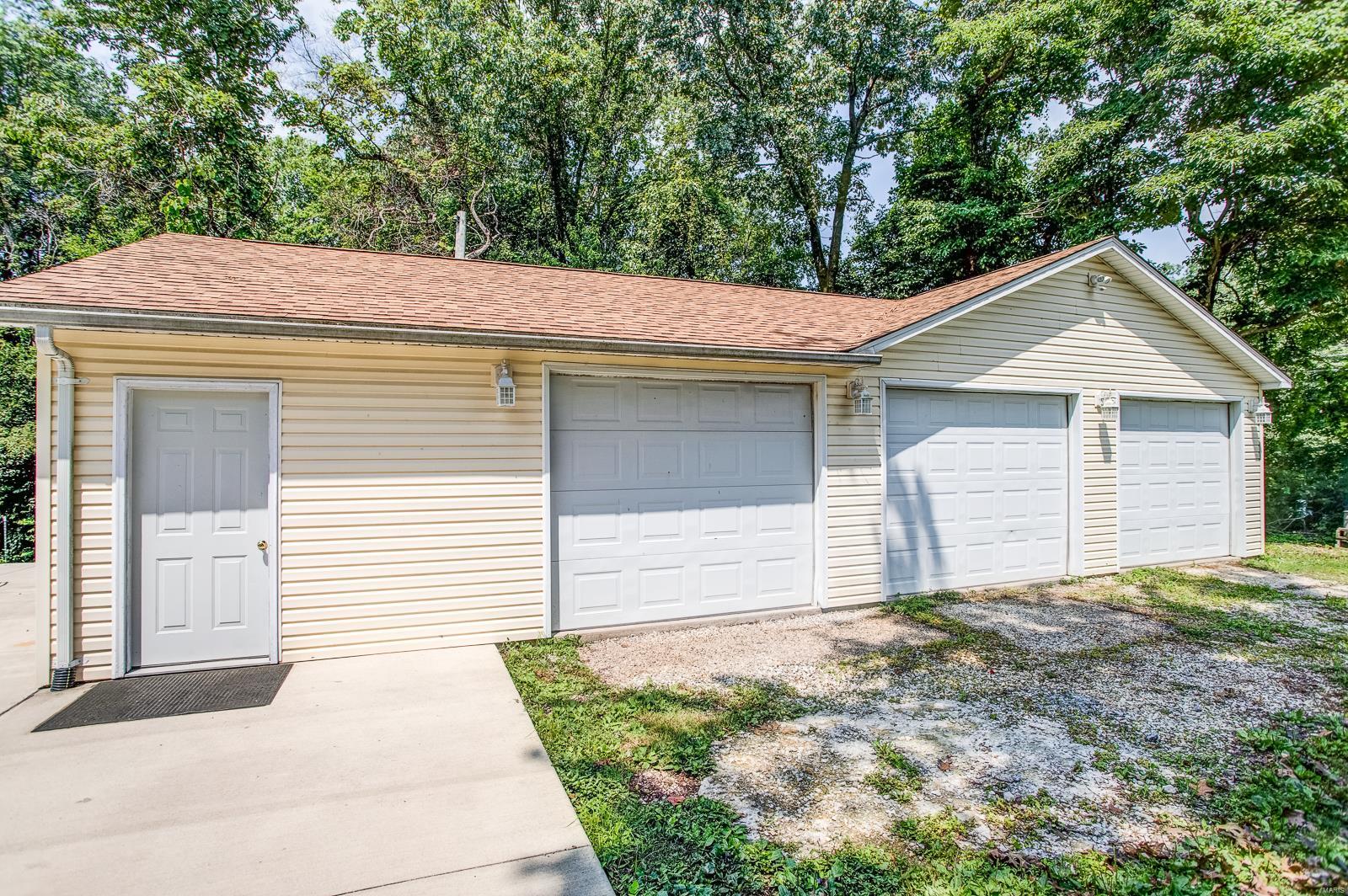 18857 Powerline Road Grafton, IL 62037 - Photo 70 of 75