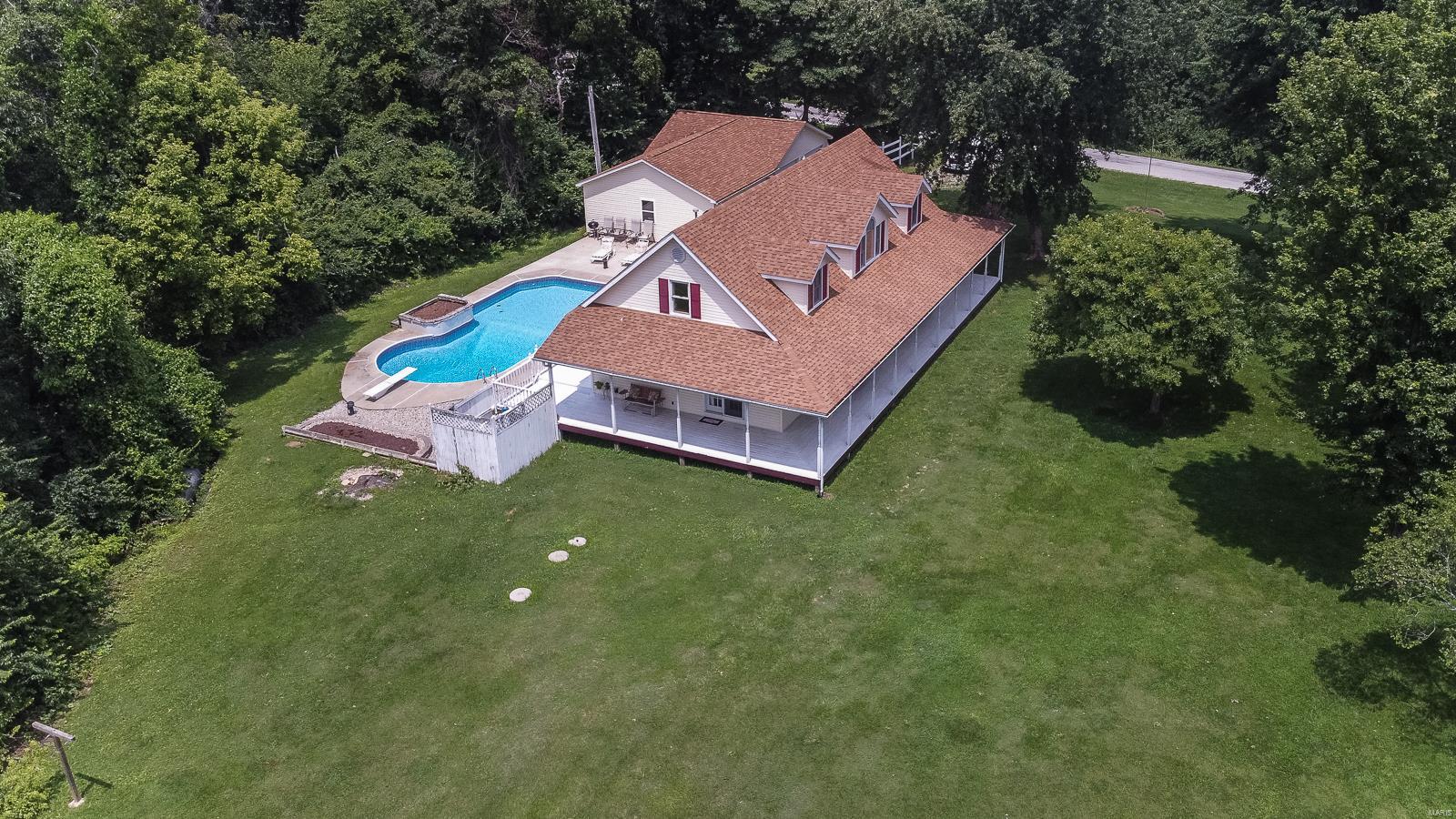 18857 Powerline Road Grafton, IL 62037 - Photo 9 of 75