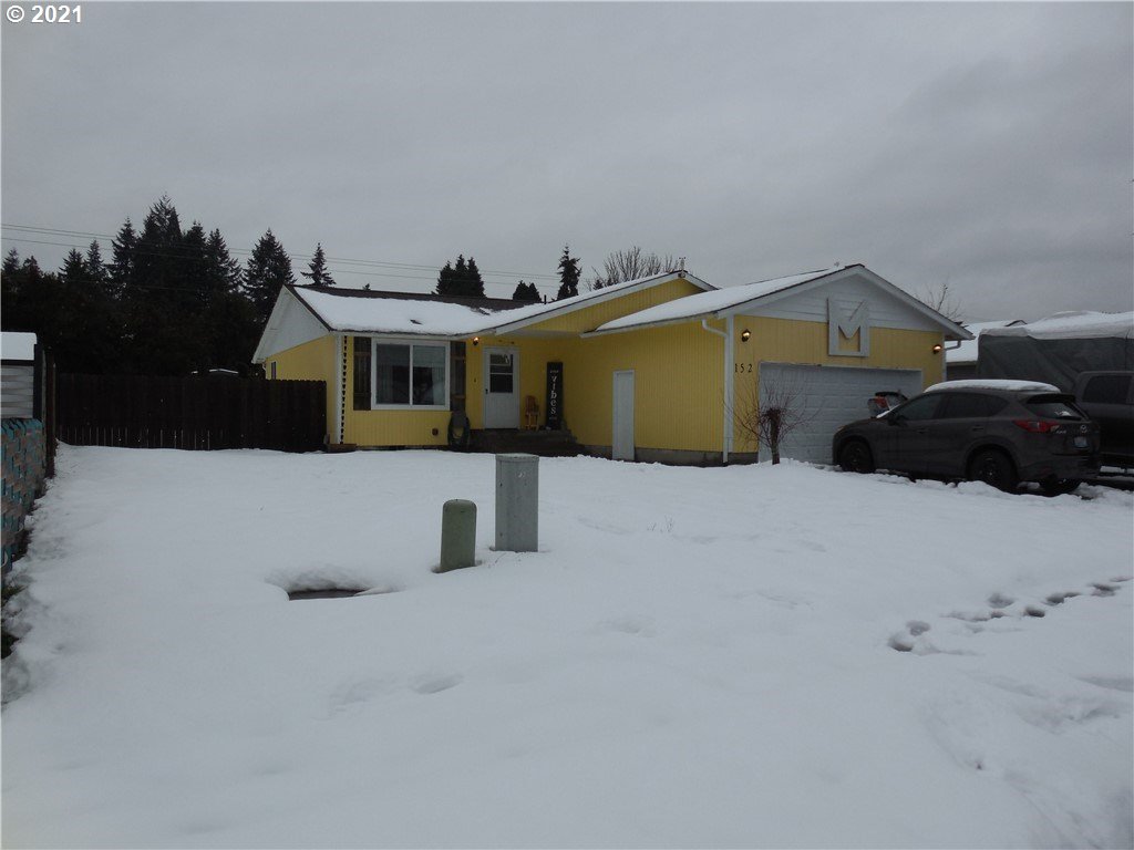 152 Villa Road Kelso, WA 98626 - Photo 1 of 26 Gallery Image 1