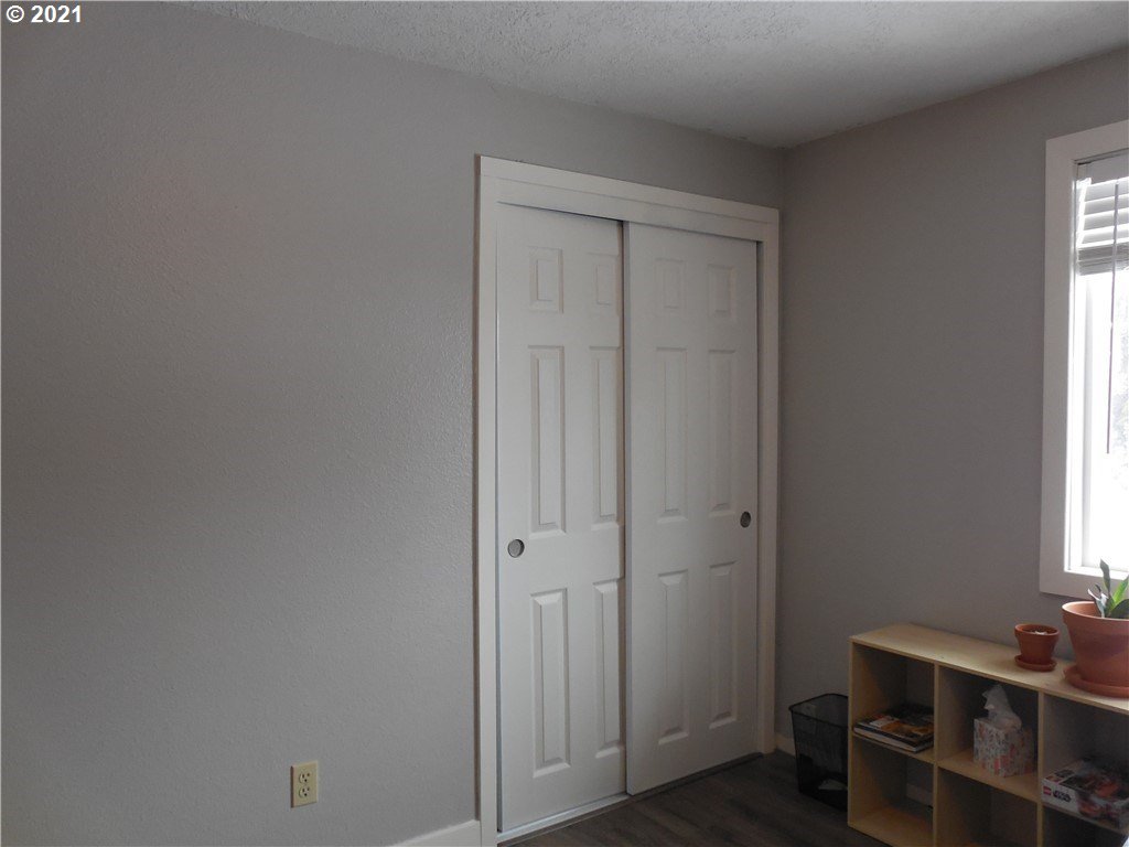 152 Villa Road Kelso, WA 98626 - Photo 21 of 26 Gallery Image 21