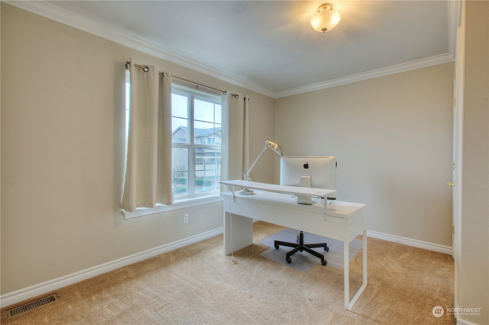 1013 R Street Northwest Auburn, WA 98001 - Photo 22 of 31 a view of workspace with a window