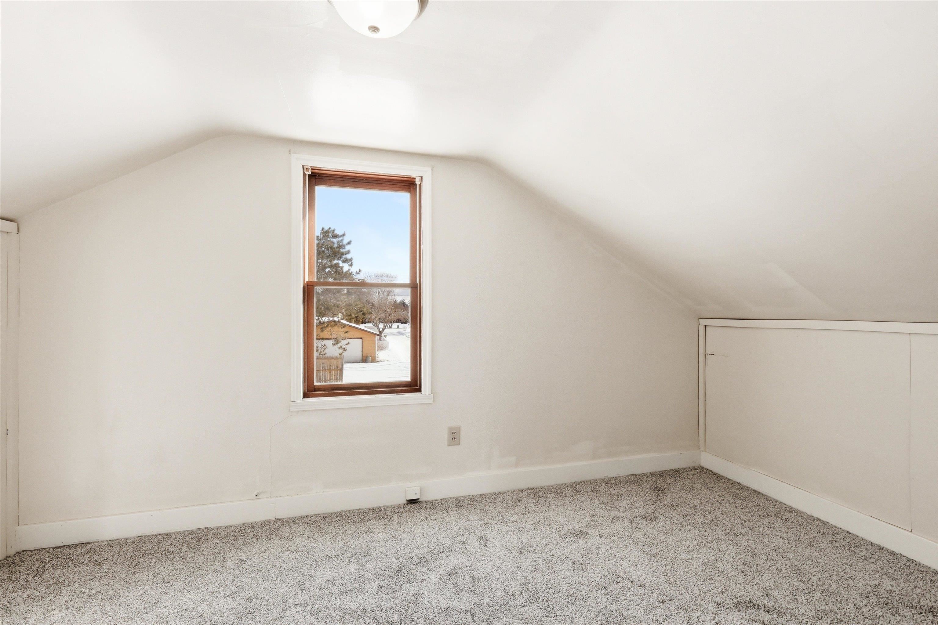 712 Louisa Street Crivitz, WI 54114 - Photo 12 of 22