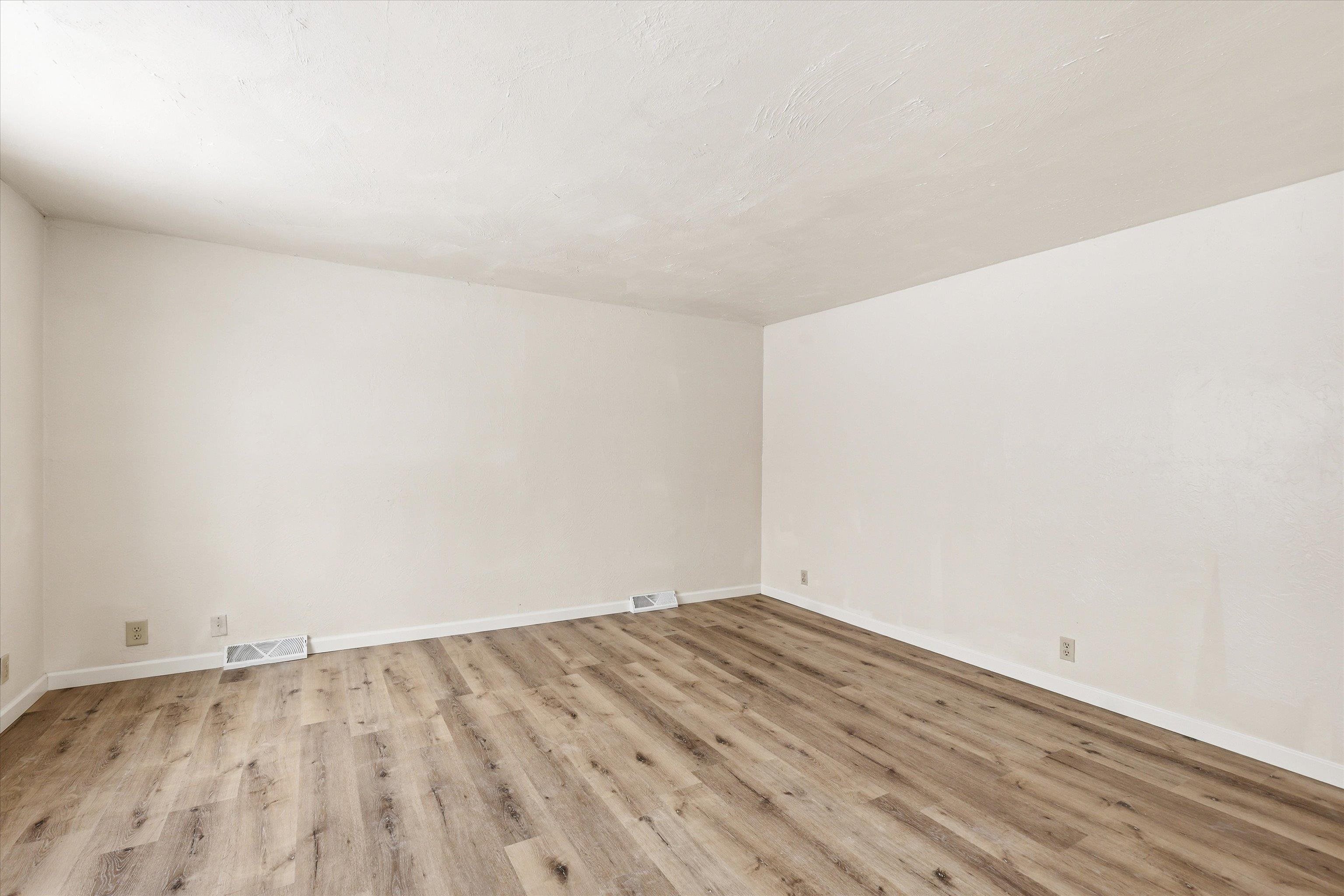 712 Louisa Street Crivitz, WI 54114 - Photo 8 of 22