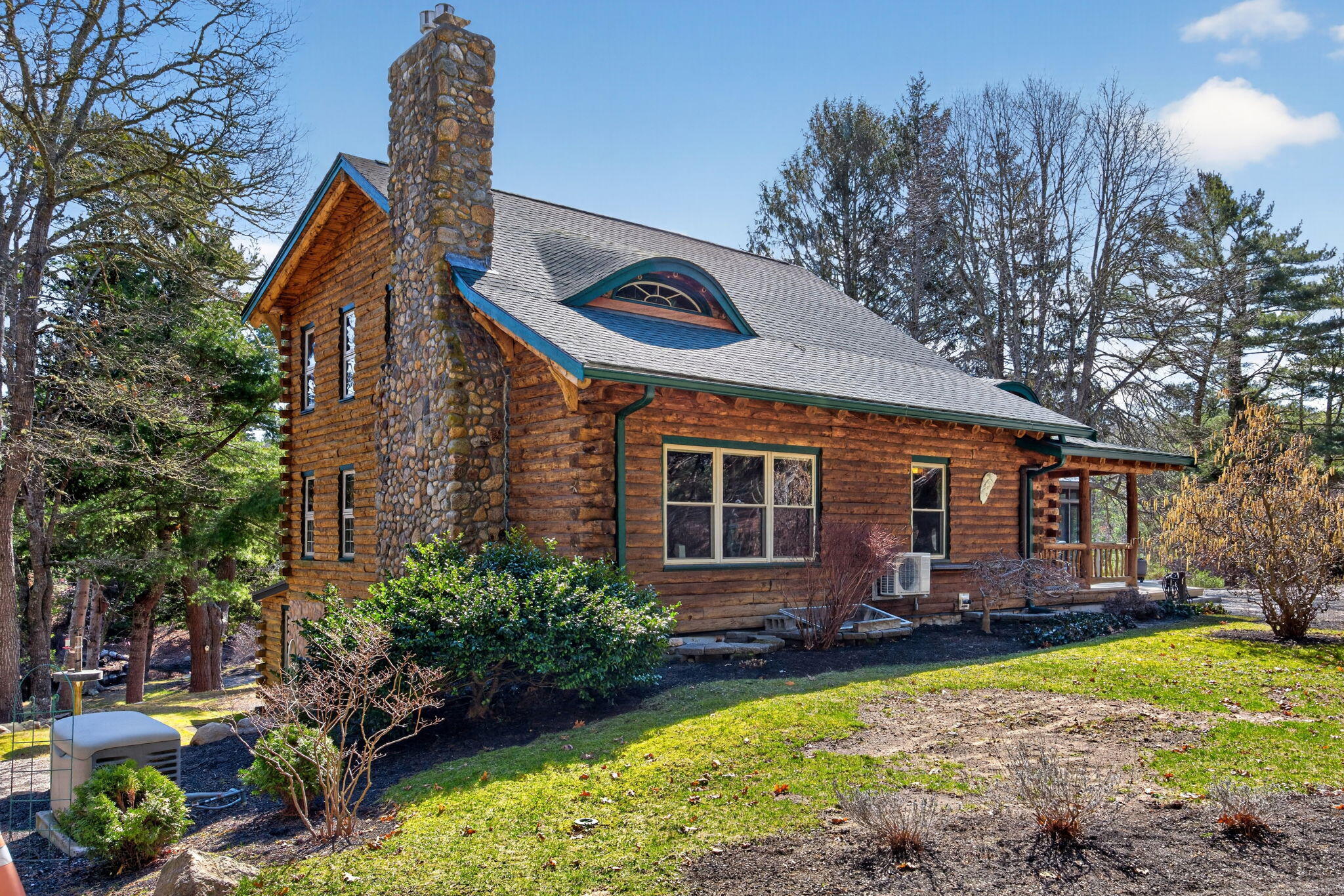 73 County Road Bourne, MA 02532 - Photo 3 of 91 39-39-8P0A2295