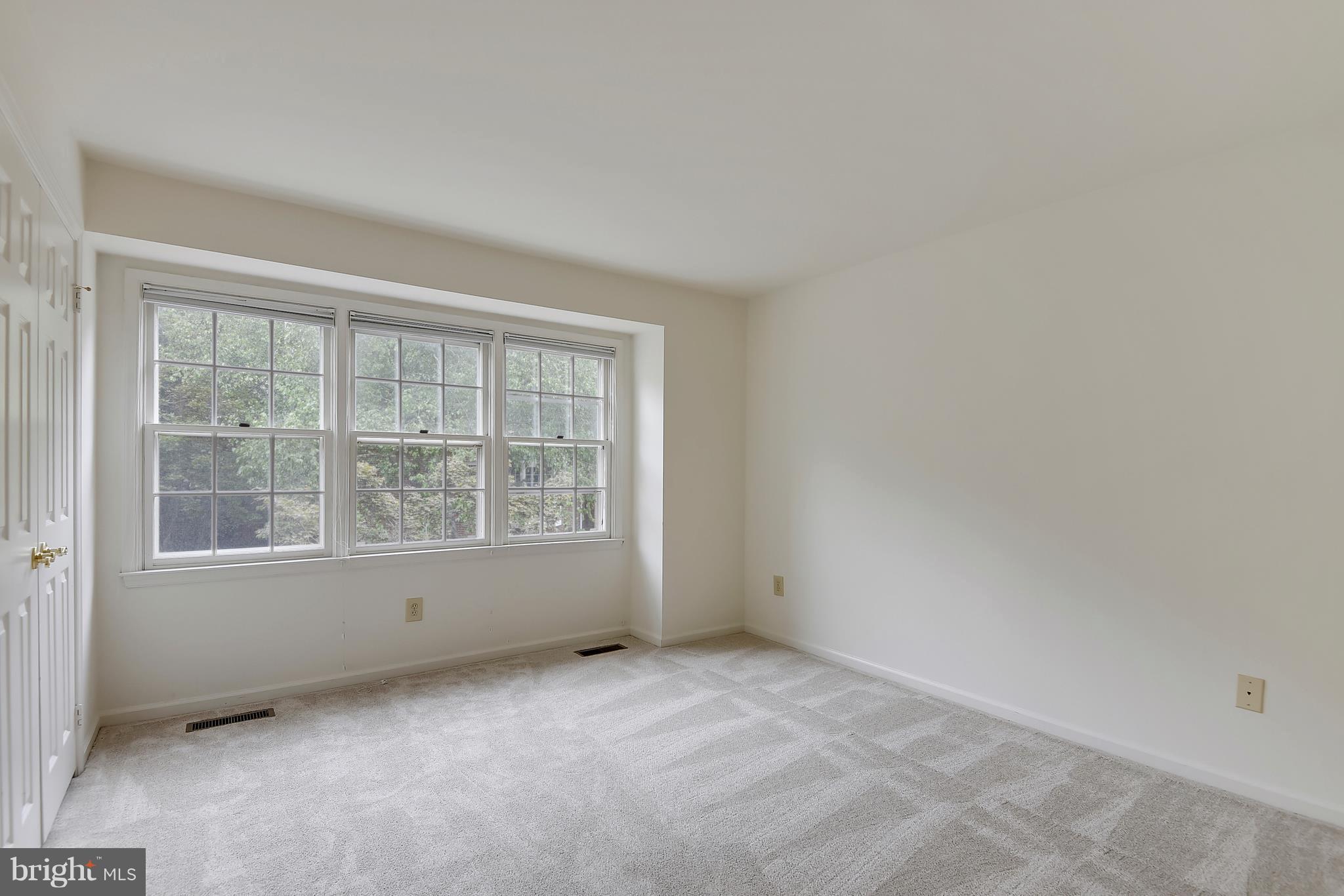 8018 Quarry Ridge Way Bethesda, MD 20817 - Photo 23 of 41 Bedroom