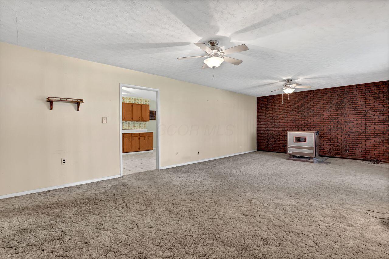 11485 Heigle Road Southwest Stoutsville, OH 43154 - Photo 6 of 34 6