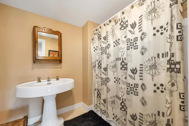 $675,000 | 201 Glen Ledge Road, Bartlett, NH 03838